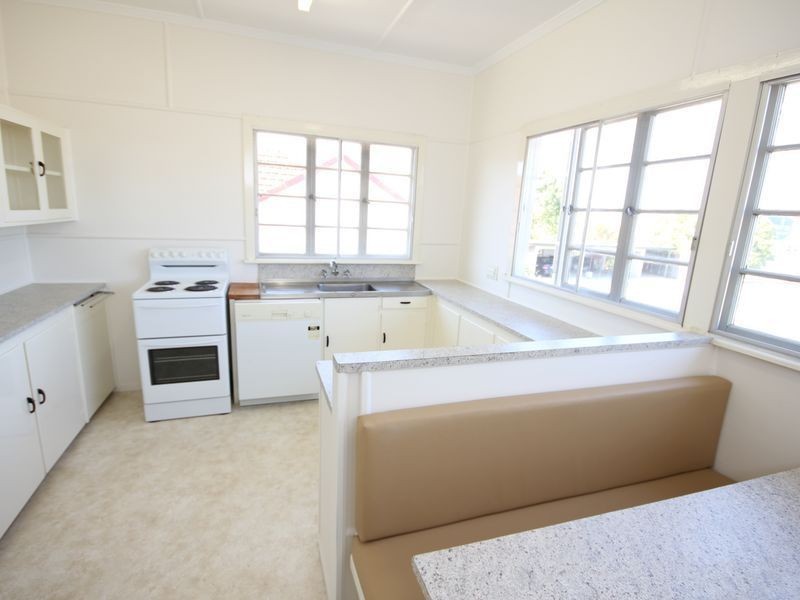 762 Old Cleveland Road, Camp Hill QLD 4152