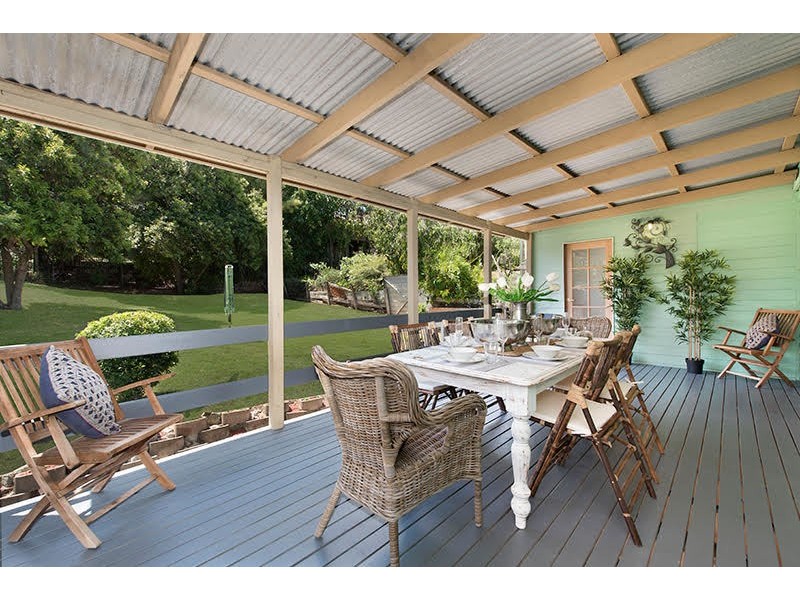 80 Abbotsleigh Street, Holland Park QLD 4121