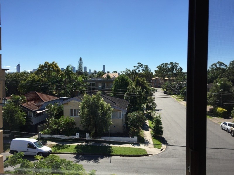 3/15 Robinson Street, Coorparoo QLD 4151