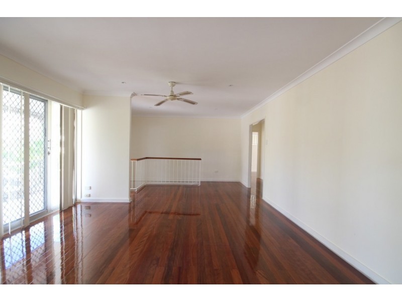 24 Rosewall Street, Upper Mount Gravatt QLD 4122