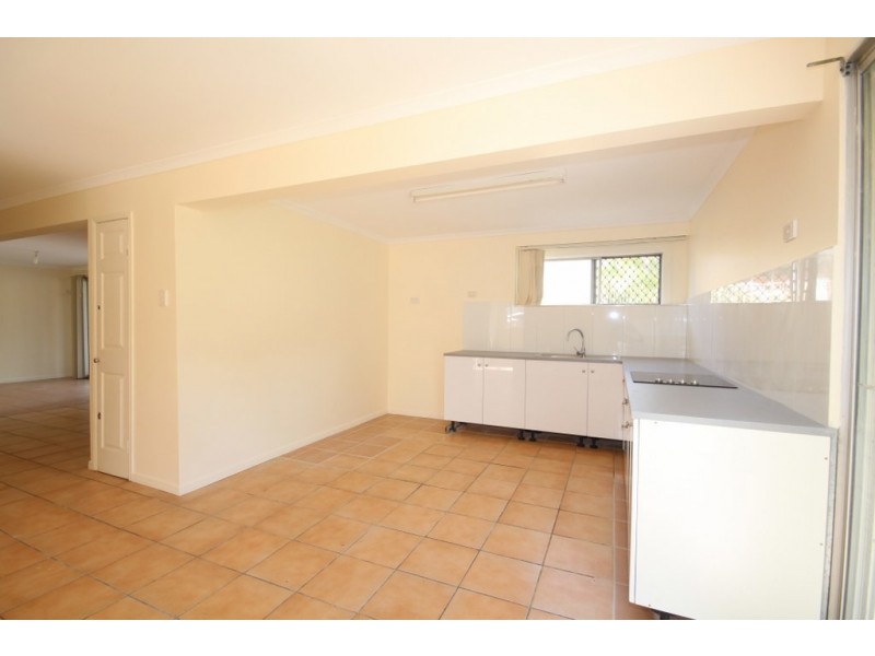 24 Rosewall Street, Upper Mount Gravatt QLD 4122