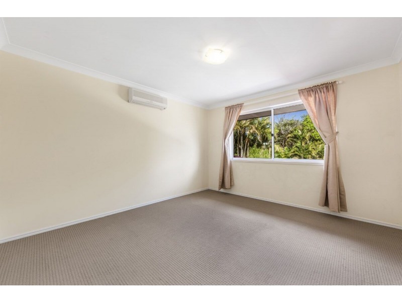 3 Somerset Place, Parkinson QLD 4115