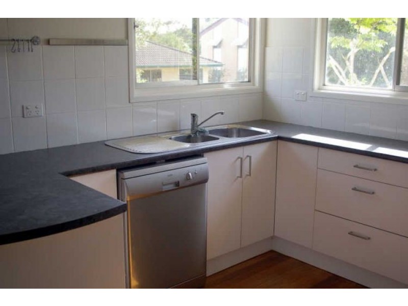 20 Laconia Street, Mansfield QLD 4122