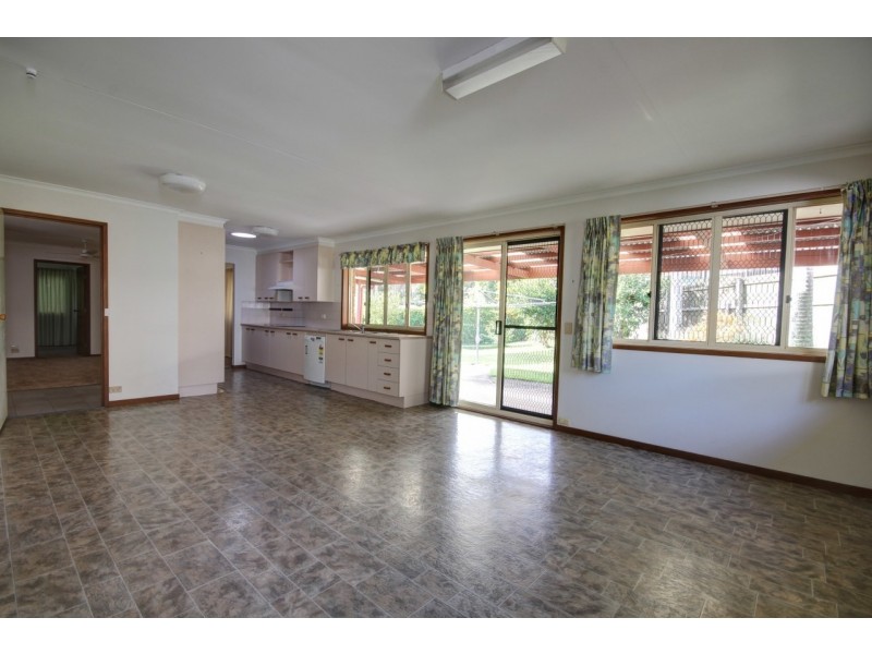 22 Mack Street, Wishart QLD 4122