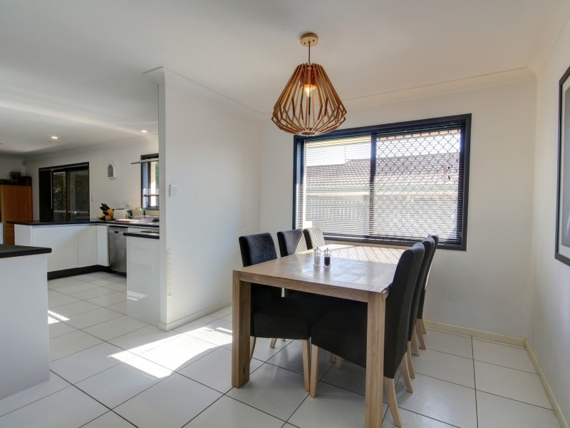 4 Blackbean Street, Sunnybank Hills QLD 4109