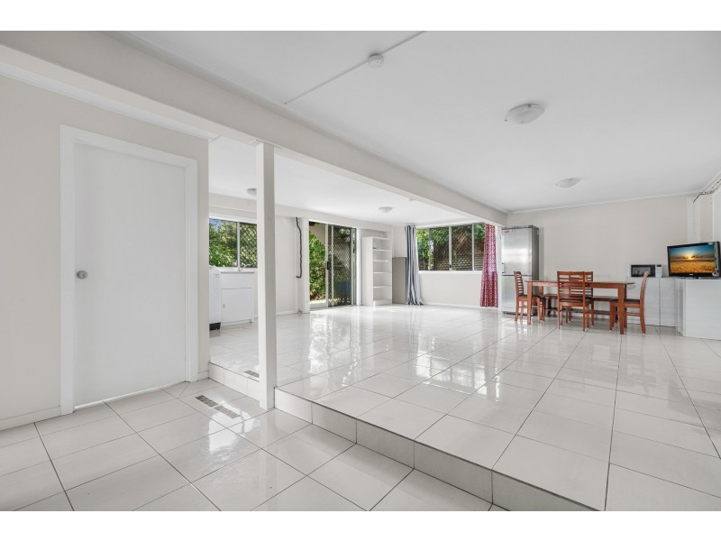 581 Mt Gravatt-Capalaba Road, Wishart QLD 4122