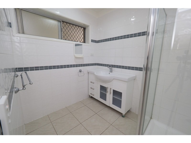 21 Mirang Street, Mansfield QLD 4122