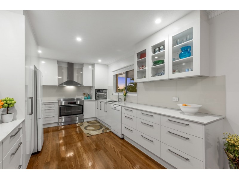 29 Novello Street, Mansfield QLD 4122