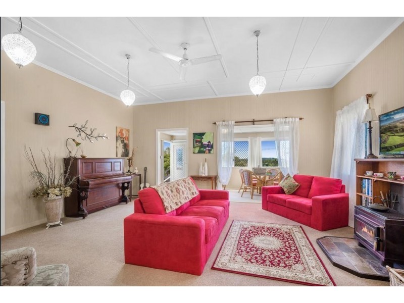 110 Hoff Street, Mount Gravatt East QLD 4122