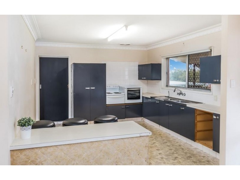 115 Broadwater Road, Mount Gravatt East QLD 4122