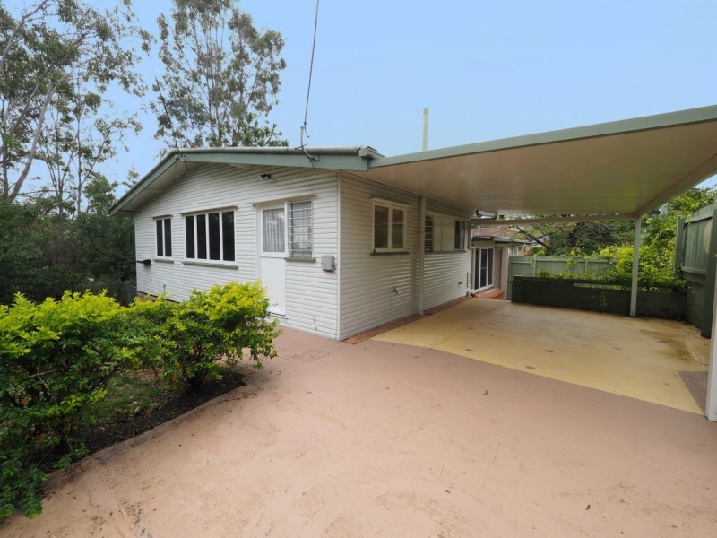 135 Gilliver Street, Mount Gravatt East QLD 4122