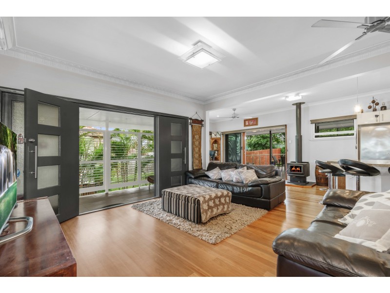 7 Pemberton Street, Tarragindi QLD 4121