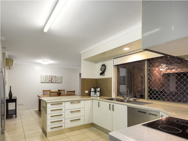 40 Glen  Nevis Street, Mansfield QLD 4122