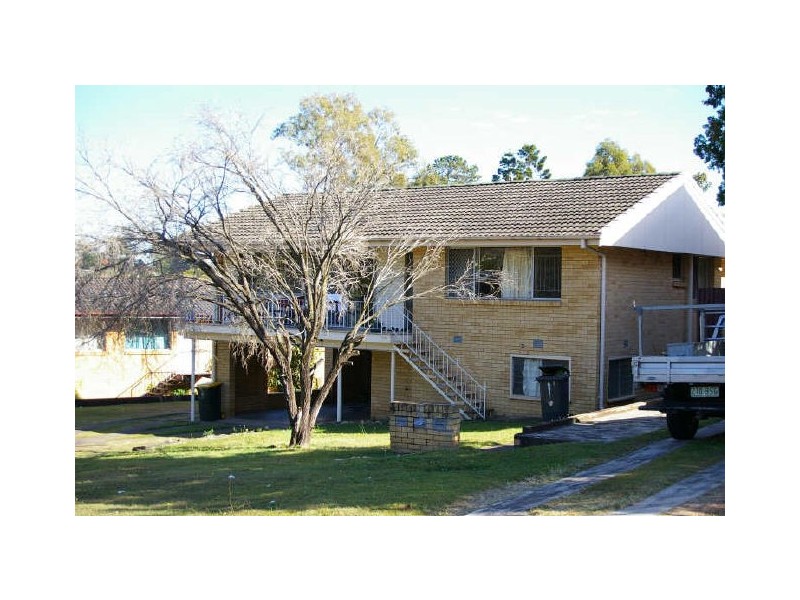 1/61 Crown Street, Holland Park QLD 4121