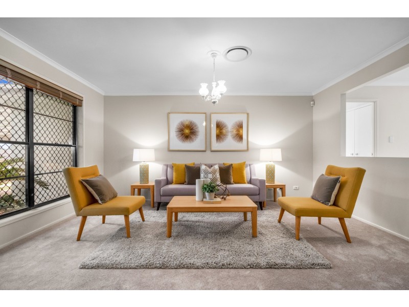 28 Inverary Place, Parkinson QLD 4115