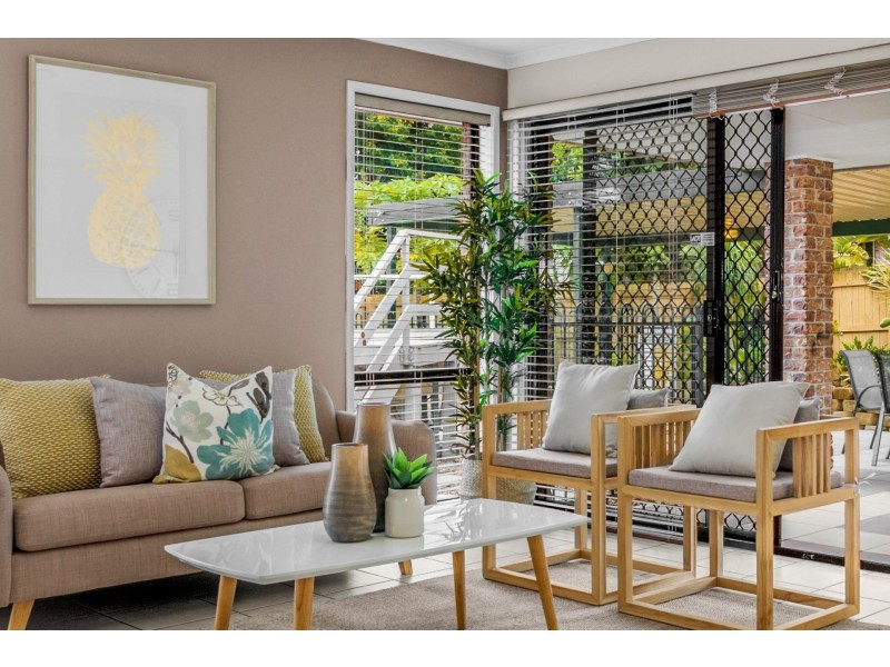 28 Inverary Place, Parkinson QLD 4115