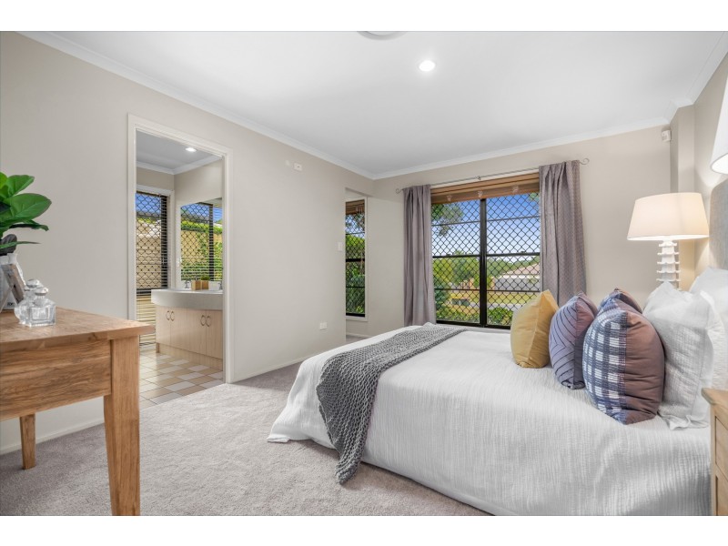 28 Inverary Place, Parkinson QLD 4115