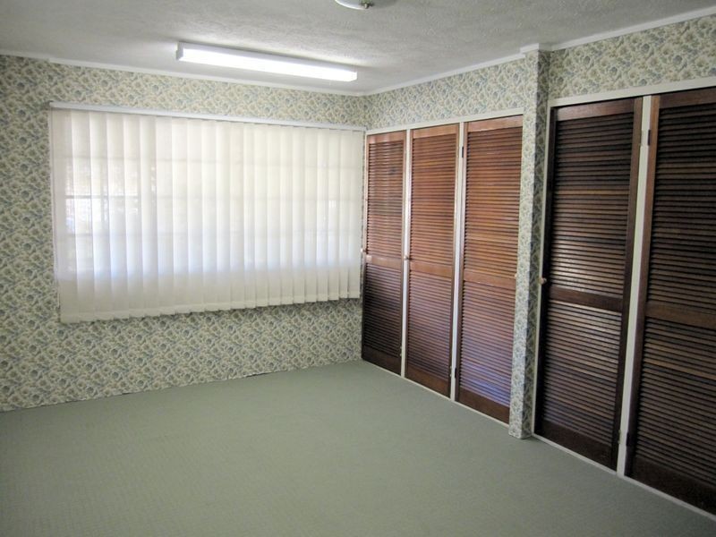 4 Mintern Street, Macgregor QLD 4109