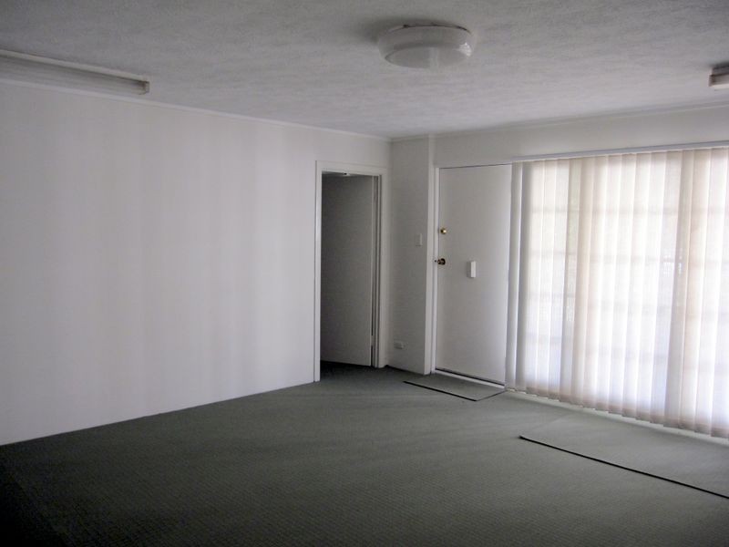 4 Mintern Street, Macgregor QLD 4109