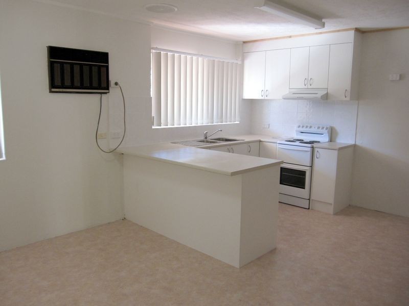 4 Mintern Street, Macgregor QLD 4109