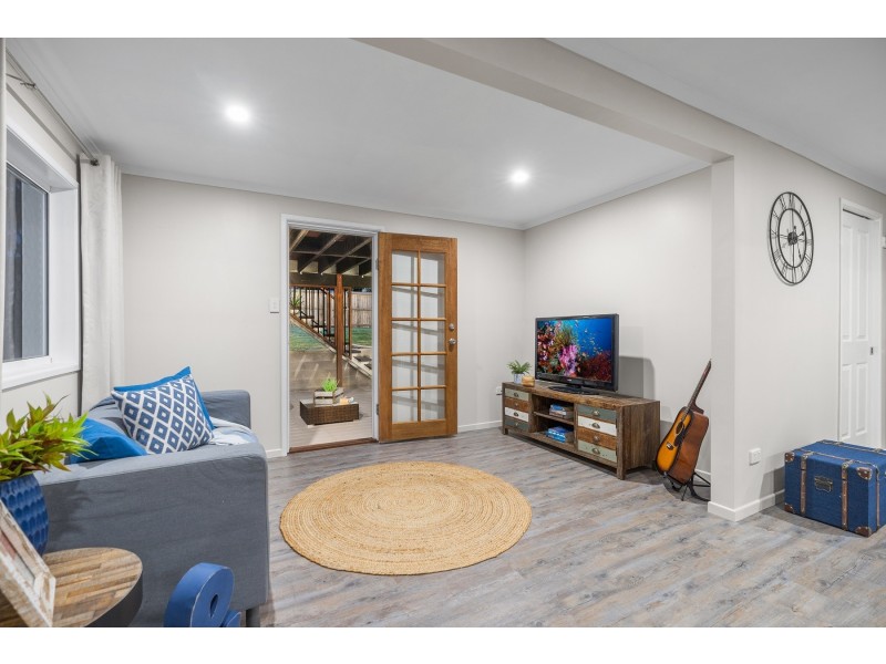 27 Raintree Street, Mansfield QLD 4122