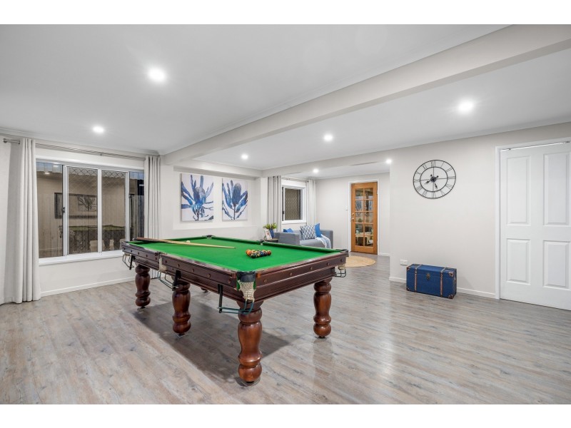 27 Raintree Street, Mansfield QLD 4122