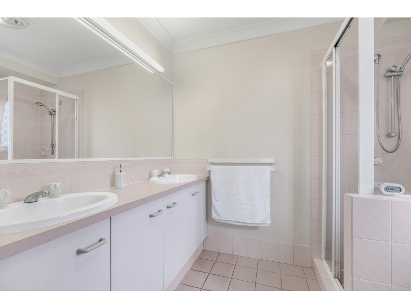 14 Nardie Street, Eight Mile Plains QLD 4113