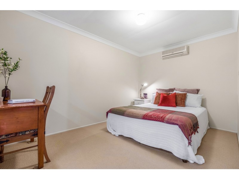 14 Nardie Street, Eight Mile Plains QLD 4113