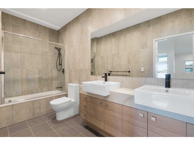 30 Springwood Street, Mount Gravatt East QLD 4122