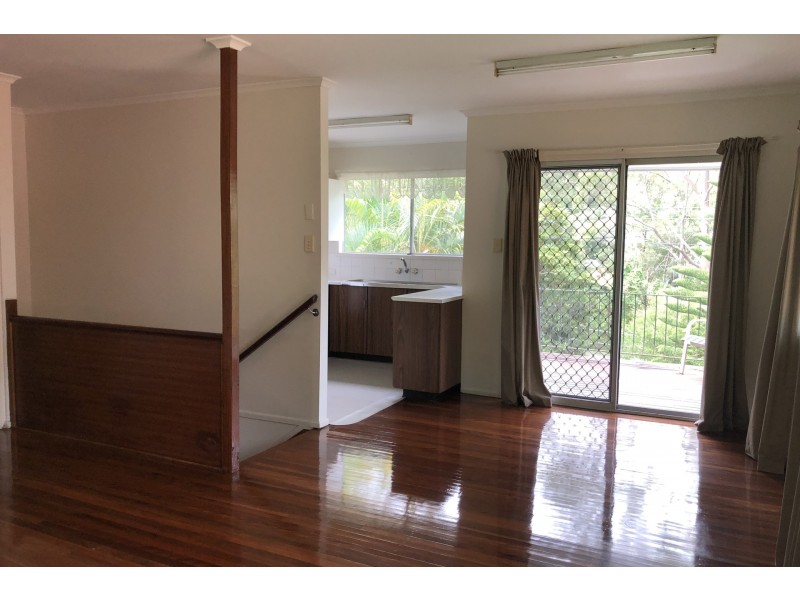 911 Cavendish Road, Mount Gravatt East QLD 4122