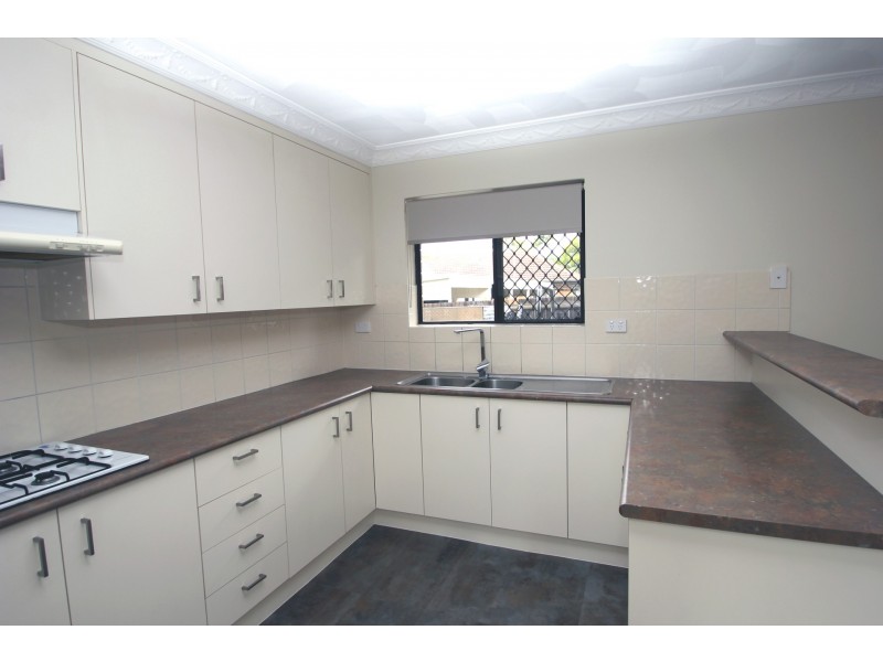 1/68 Chester Road, Annerley QLD 4103