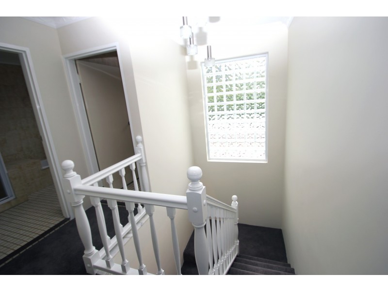 1/68 Chester Road, Annerley QLD 4103