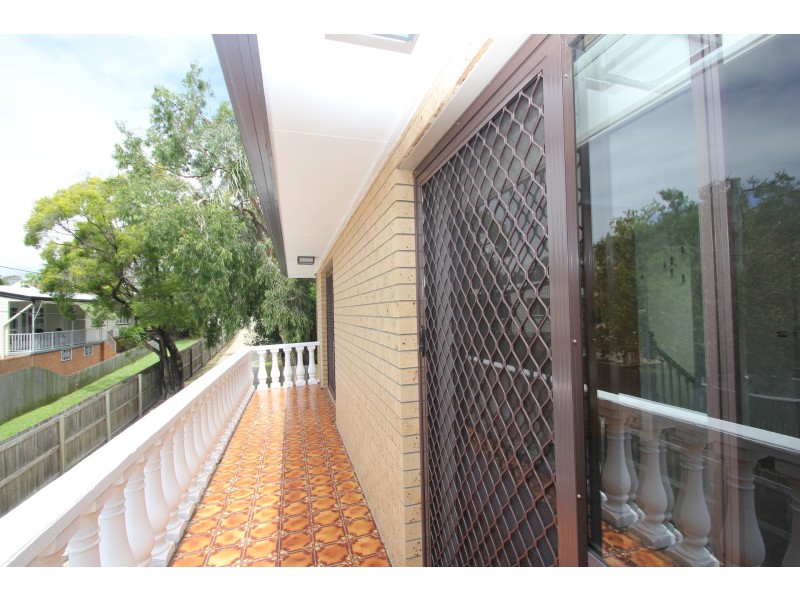 1/68 Chester Road, Annerley QLD 4103