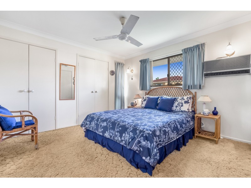 9 Vortigern Street, Carindale QLD 4152