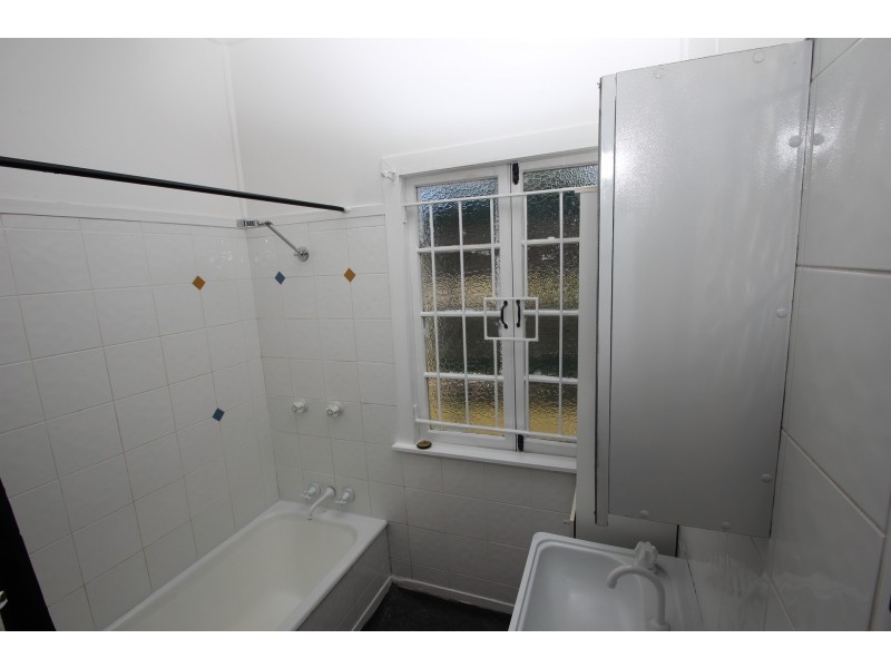 2 Torrens Street, Annerley QLD 4103