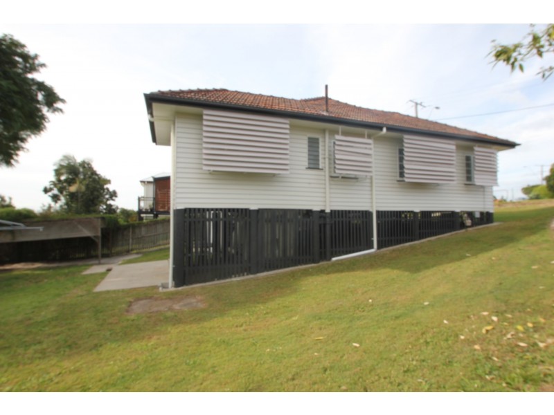 2 Torrens Street, Annerley QLD 4103