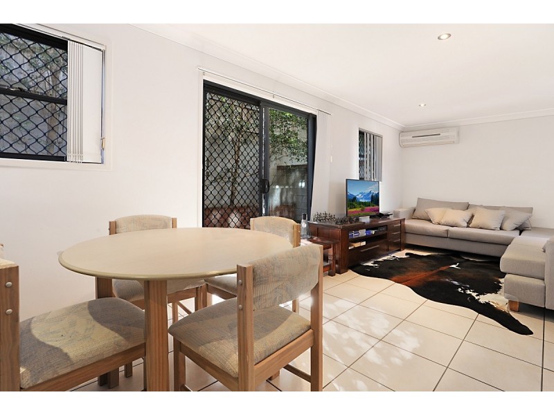 6/74 Creek Road, Mount Gravatt East QLD 4122