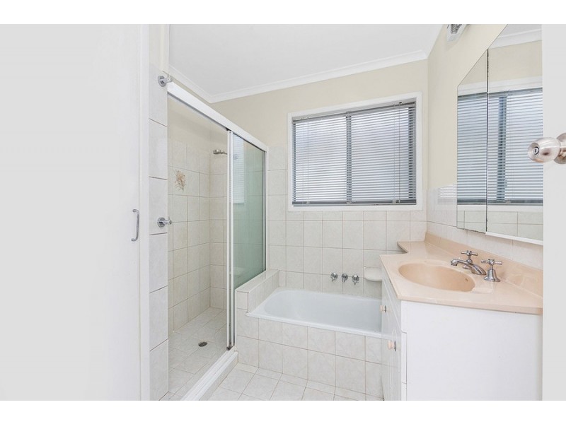 26 London Street, Eight Mile Plains QLD 4113