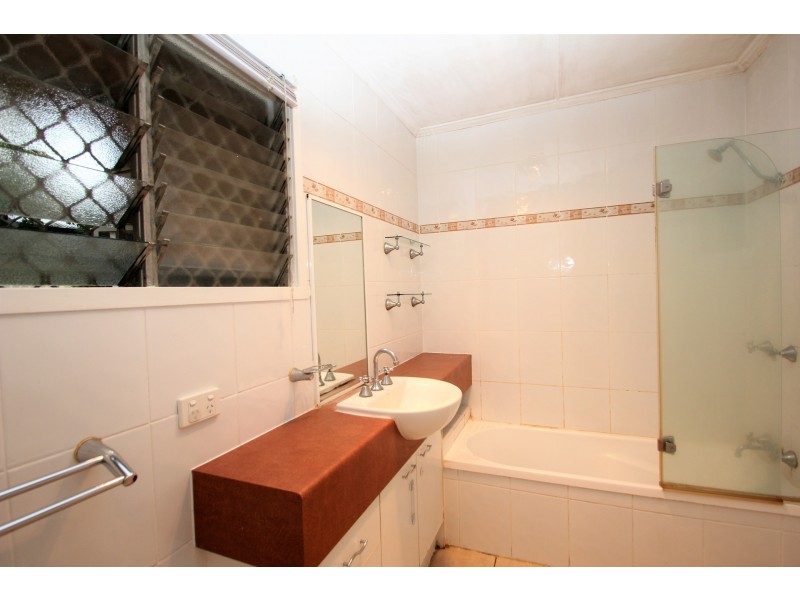 33 Dowrie Street, Upper Mount Gravatt QLD 4122