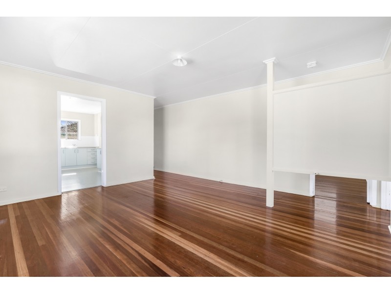 44 Arura Street, Mansfield QLD 4122