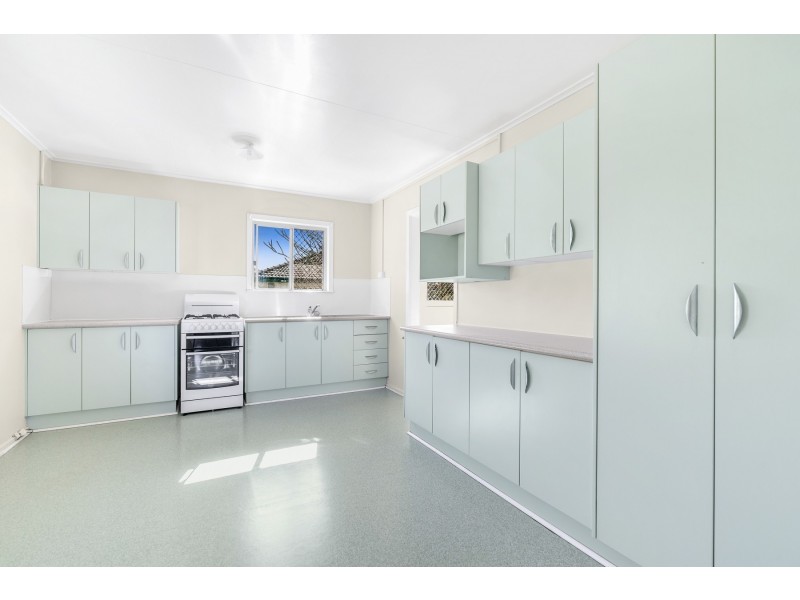 44 Arura Street, Mansfield QLD 4122