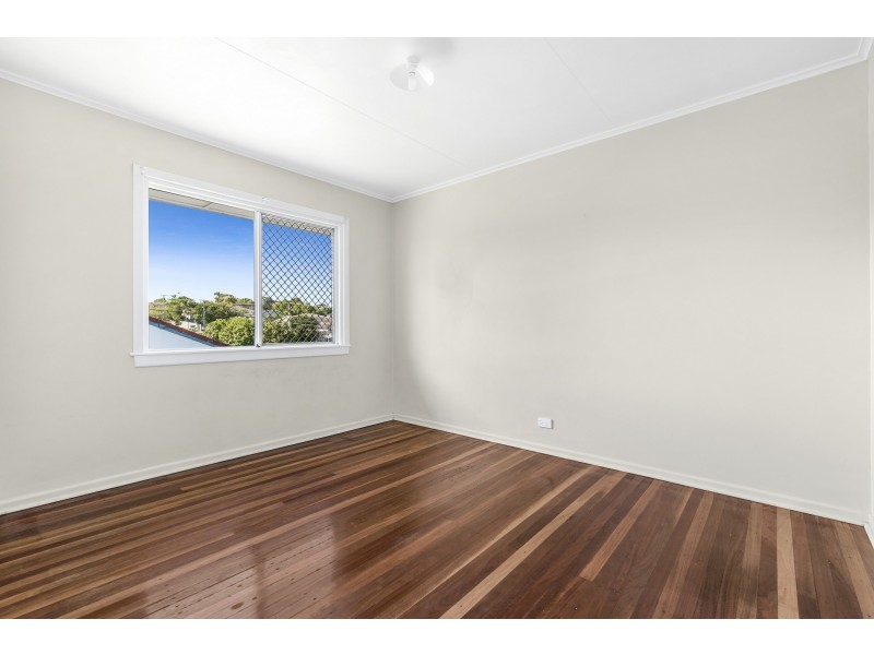 44 Arura Street, Mansfield QLD 4122