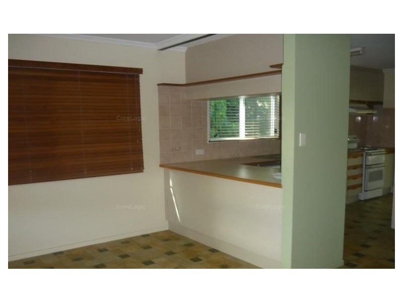 39 Vanessa Boulevard, Springwood QLD 4127