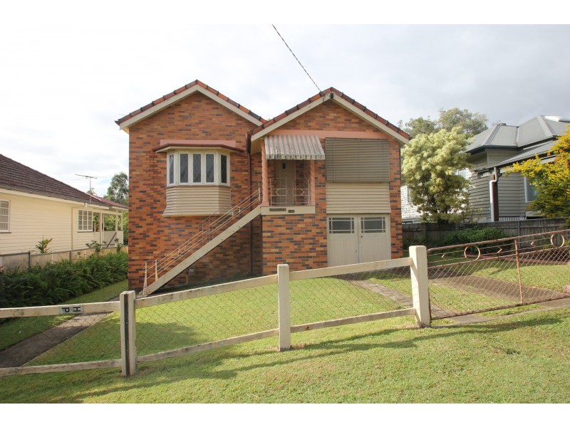 15 Arlington Street, Coorparoo QLD 4151