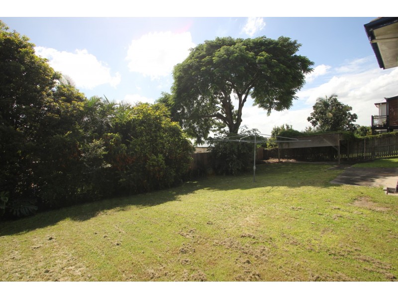 2 Torrens, Street, Annerley QLD 4103