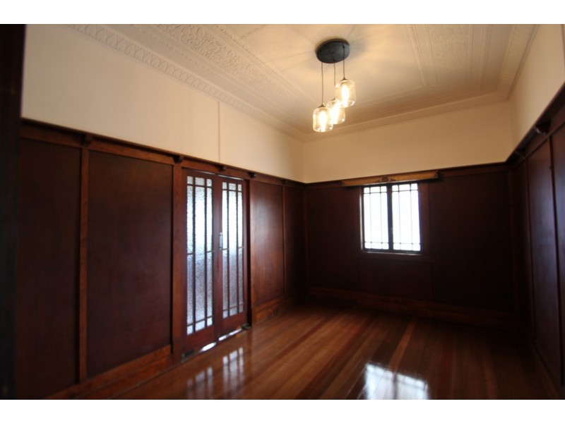 15 Arlington Street, Coorparoo QLD 4151