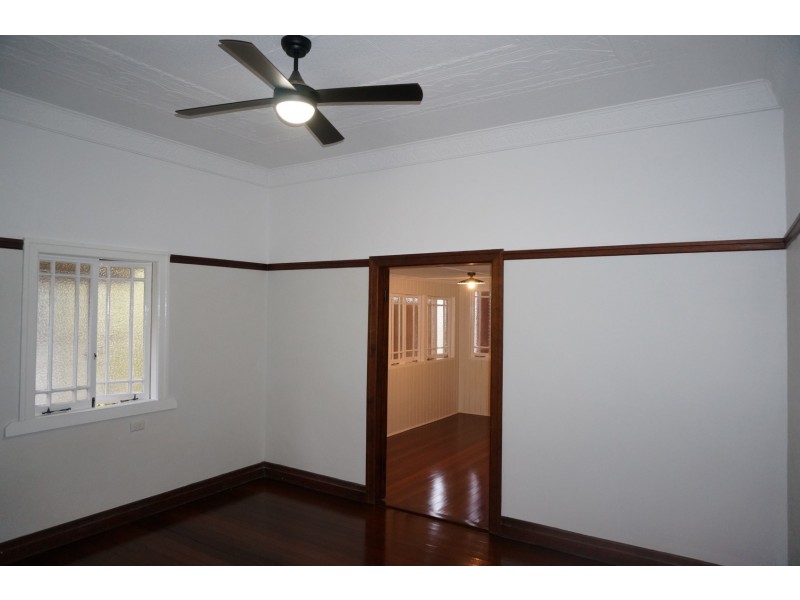 15 Arlington Street, Coorparoo QLD 4151