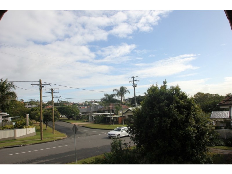 15 Arlington Street, Coorparoo QLD 4151