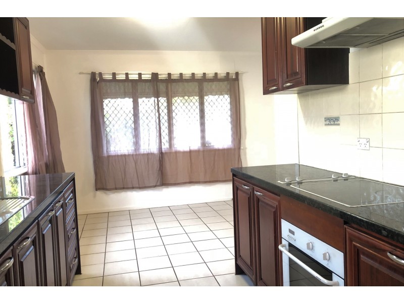 3 Everett Street, Upper Mount Gravatt QLD 4122