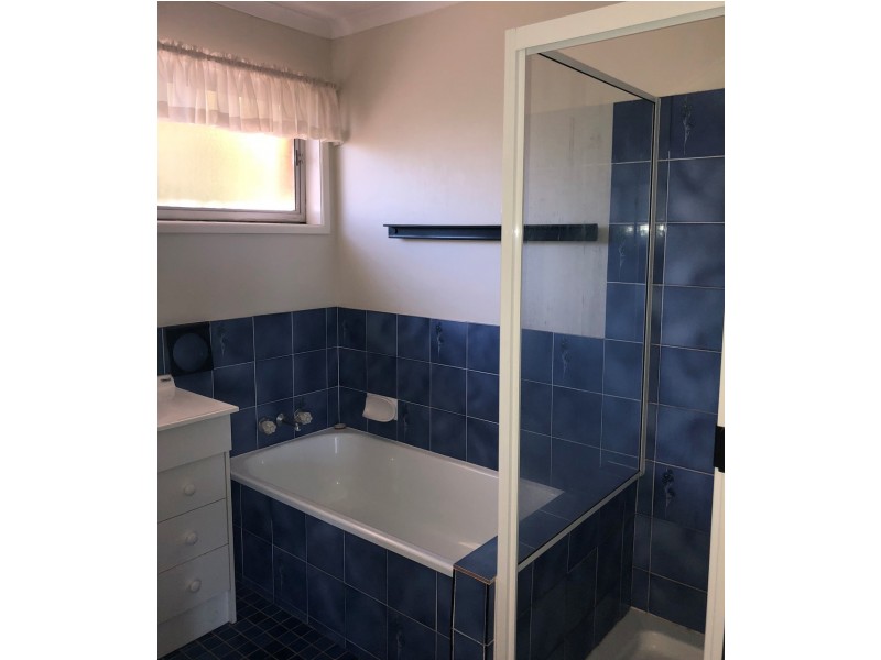 2 Moorabbin Drive, Carina QLD 4152